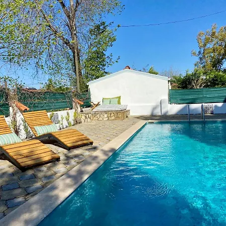 Villa Serendip - 4 Bed 2 Bath With Private Pool Villa